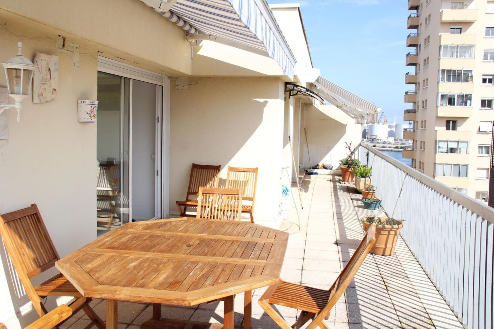 - Bel 4 Etoiles Avec Terrasse Vue Saint Clair - Plein Centre - Garage Sete